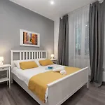 Lux By Irundo * Rijeka